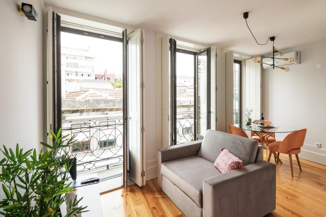 Bright Studio Near Douro River - With Balcony ปอร์โต ภายนอก รูปภาพ